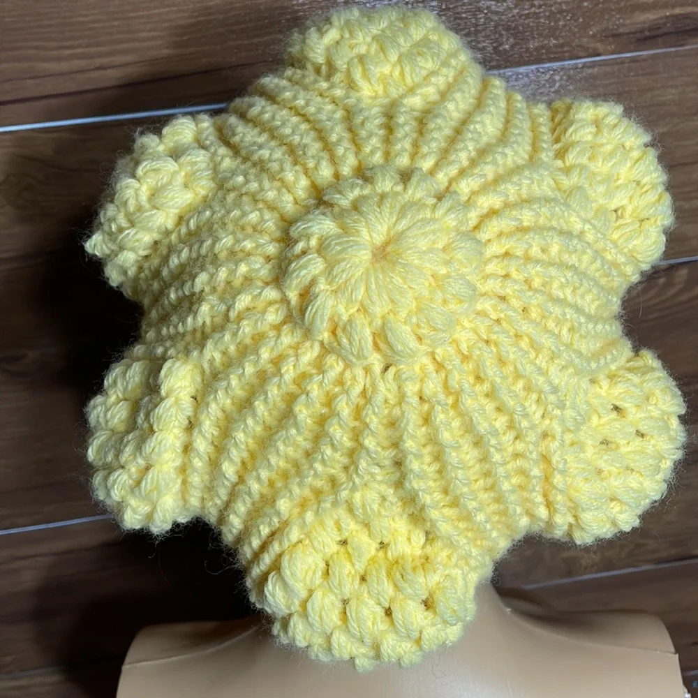 Handus beautiful yellow
